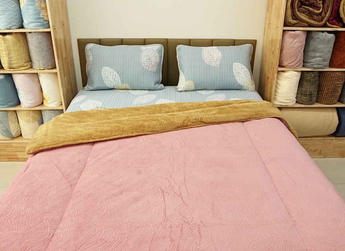 Chăn lông cừu Vân Hồng