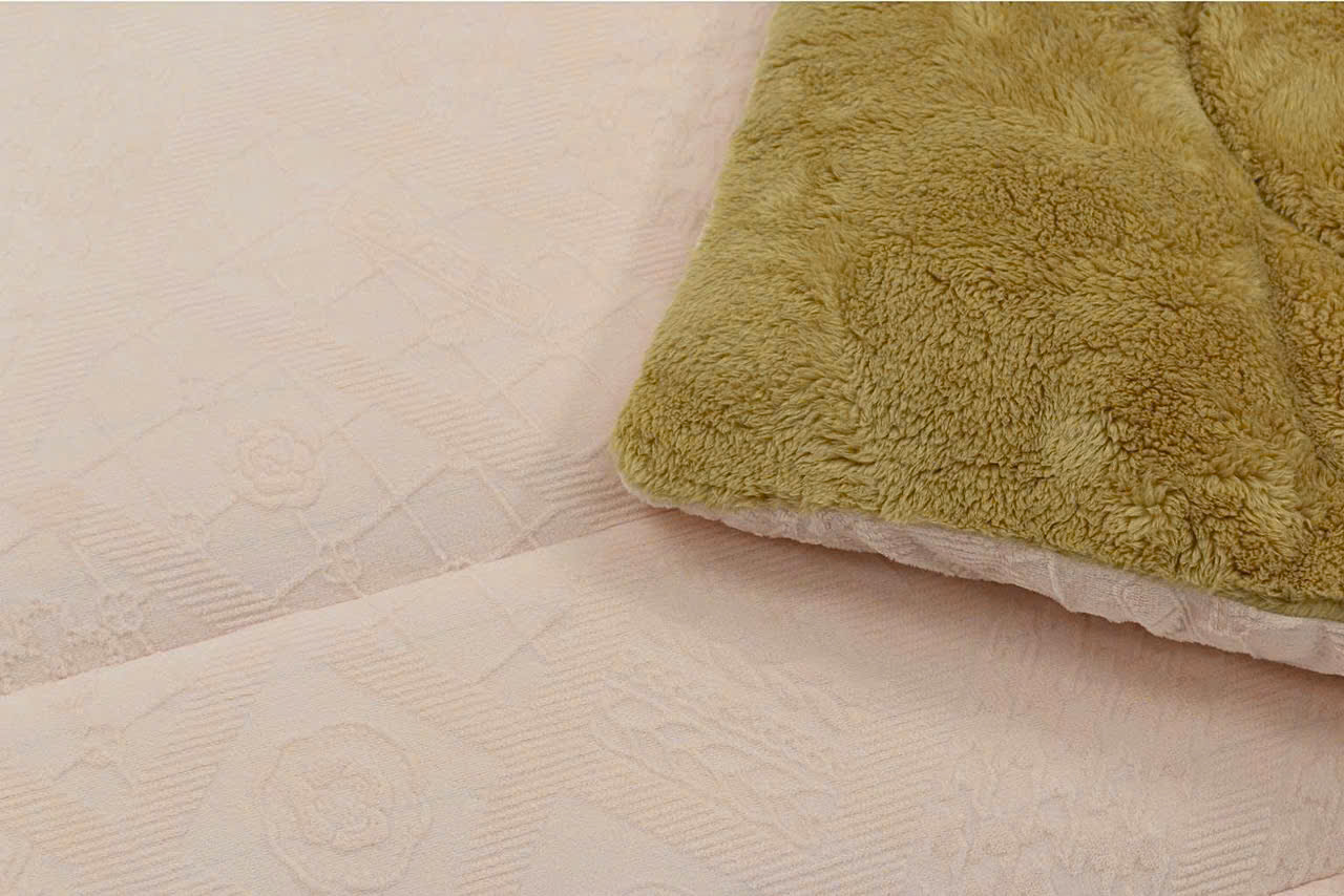 Chăn lông cừu vân Cam